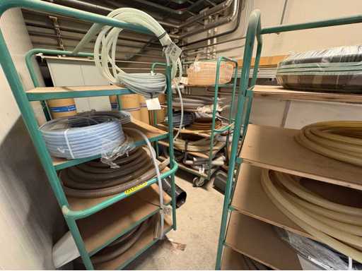 Conținutul magazinului mezanin 