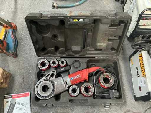 Machine à filetage Ridgid 690-I