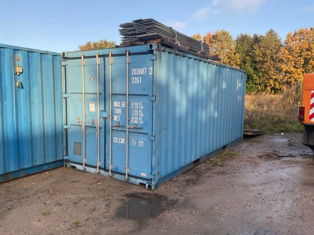 20 ft. Shipping container