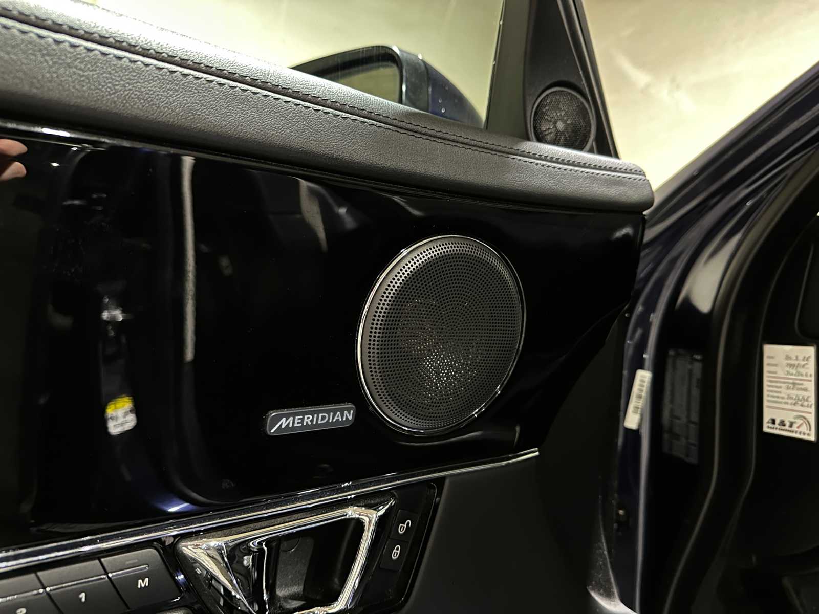 Jaguar XJ 3.0 D Premium Luxury 300pk 2016, RV-612-X