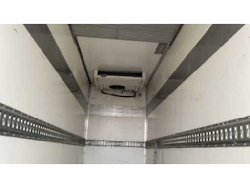 057faece-c0b3-4722-9d92-cacd20967eb7.mp4