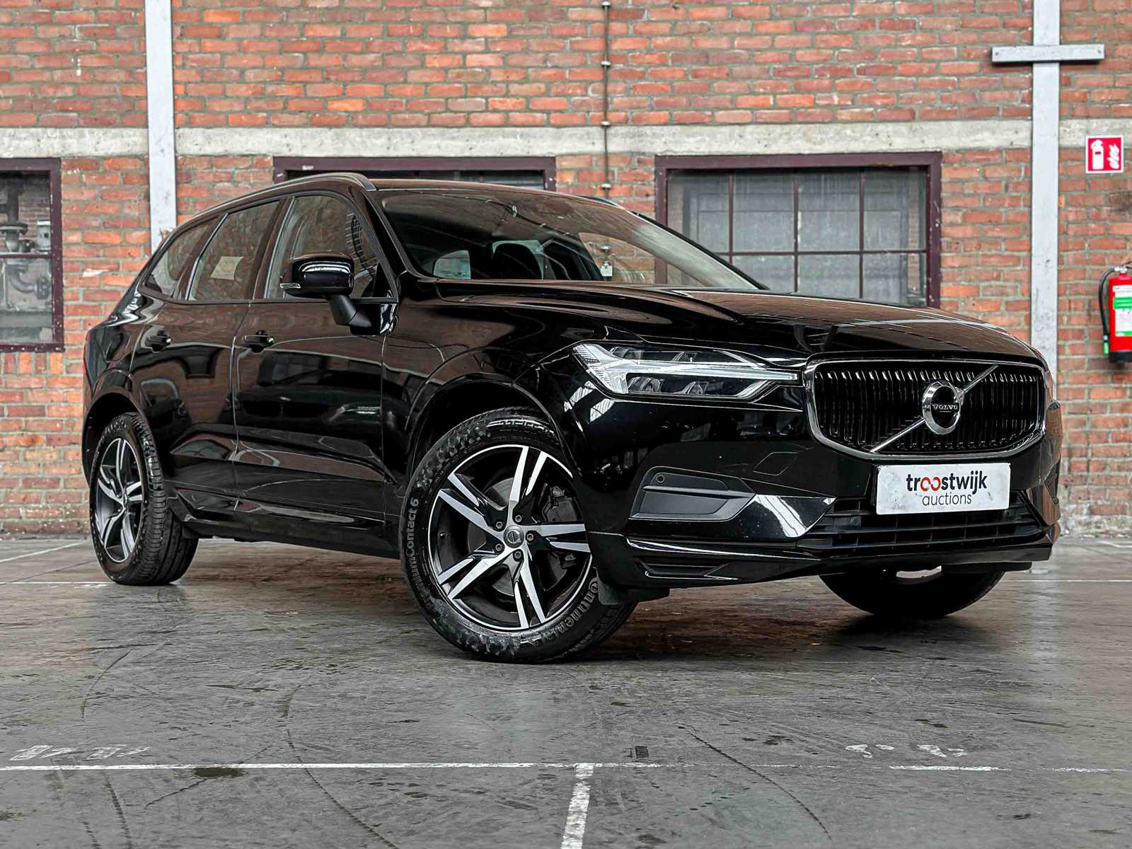 Volvo XC60 2.0 D4 AWD Momentum 190pk 2017, P-666-DB