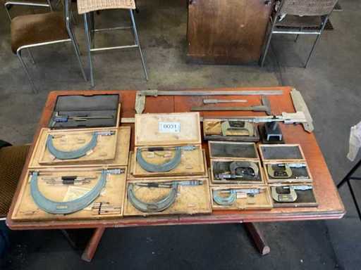 Assortiment de serre-U/Étriers