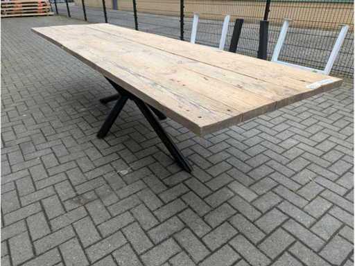 Garden table mega. Rustic Pine Wood. 320 x 100 x 77cm. Metal spider leg