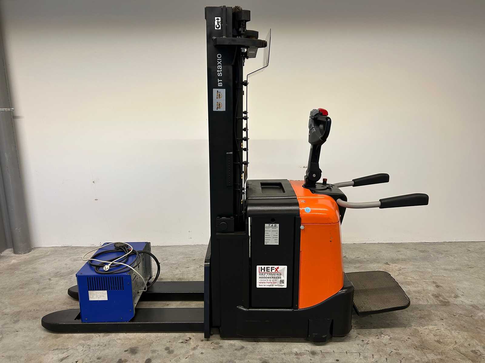 BT – 2012 – SPE 160 – Stacker