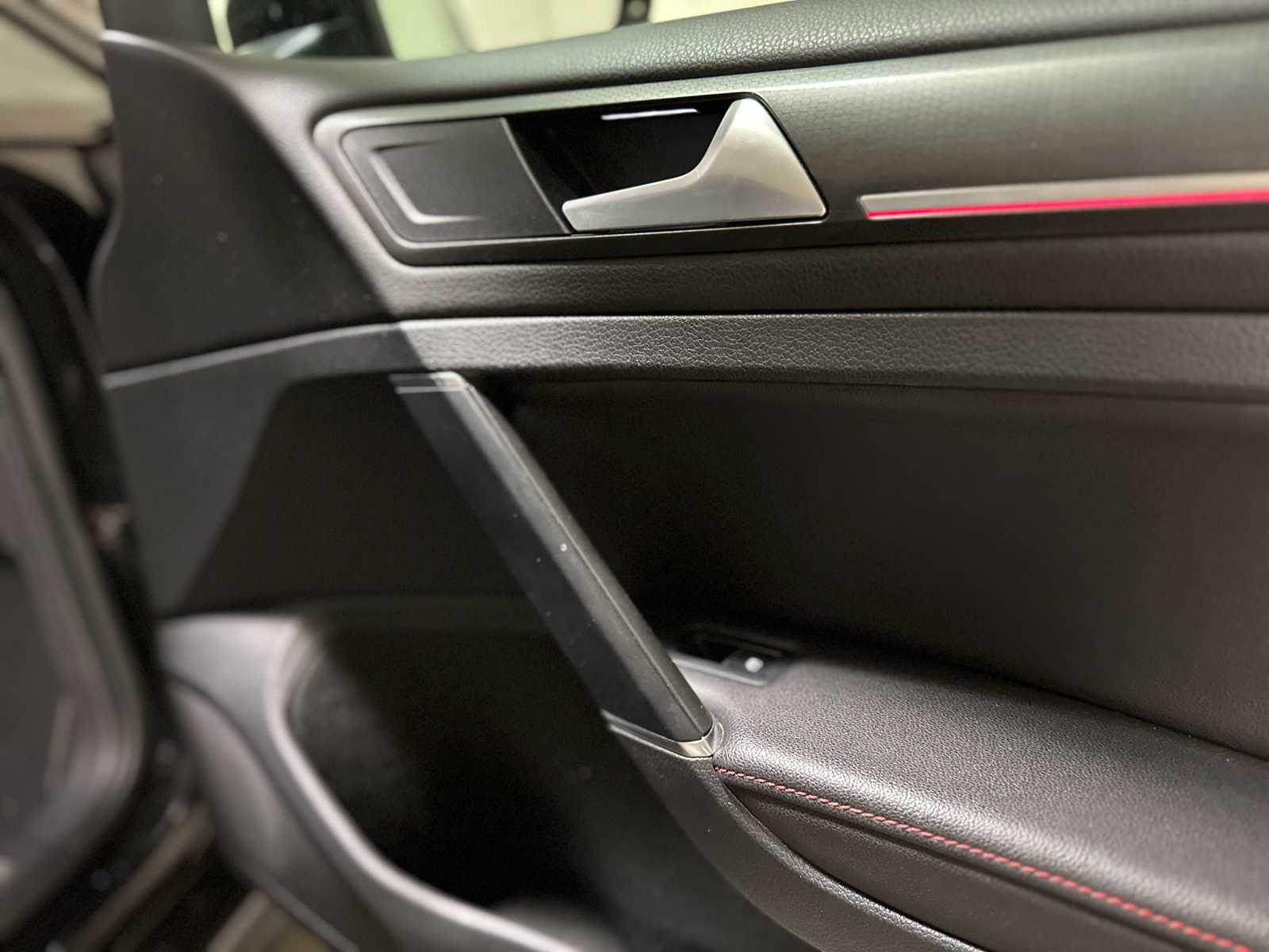 Volkswagen Golf GTI Performance VII 2.0 TSI Golf 7 245pk 2019, G-609-HX