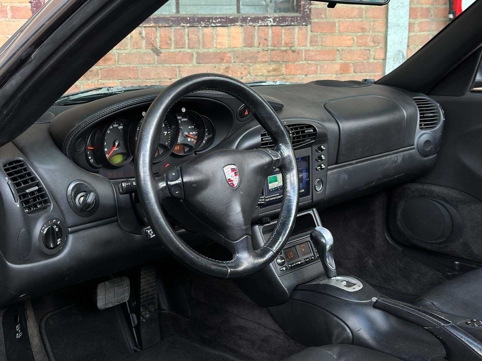 Porsche 911 Carrera Cabriolet 3.4 996 300pk 2001 Youngtimer