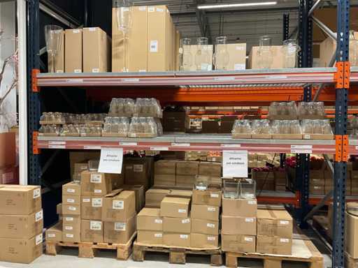 Batch of glass vases