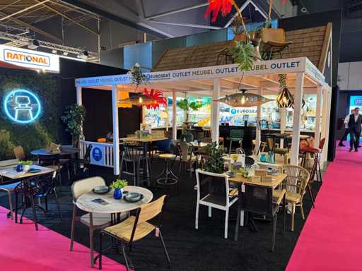 Wooden exhibition stand 