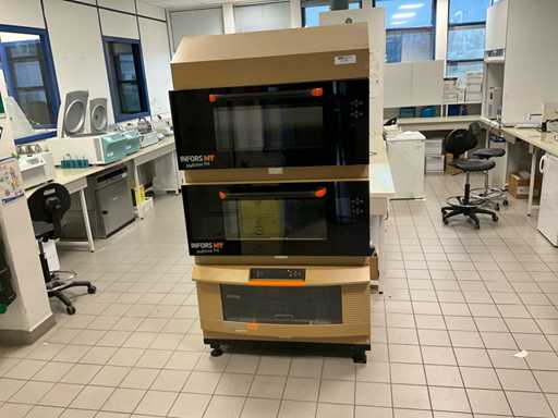 INFORS HT Multitron Incubator Shaker