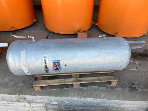 pouchard – 300L Pouchard Tank