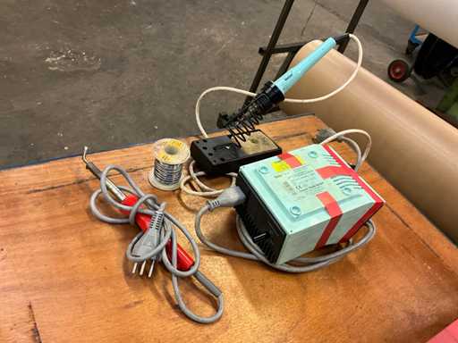 Sta?ie de lipit Weller ?i fier de lipit