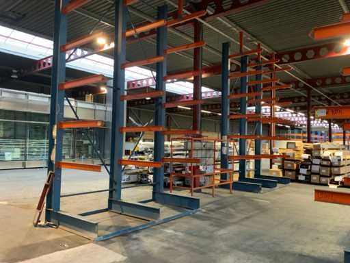 Einseitiges Auslegergestell (2x)