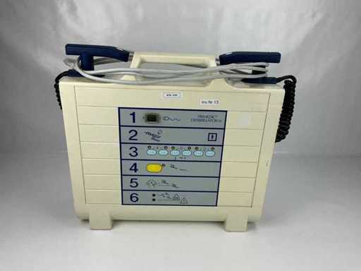 Metrax - Primedic M100 - Defibrillator