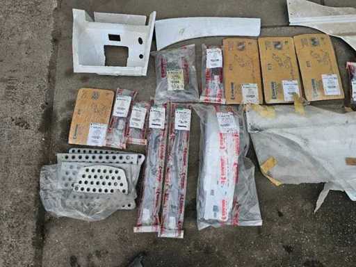 Covind - Parti della carrozzeria Mercedes - Varie parti