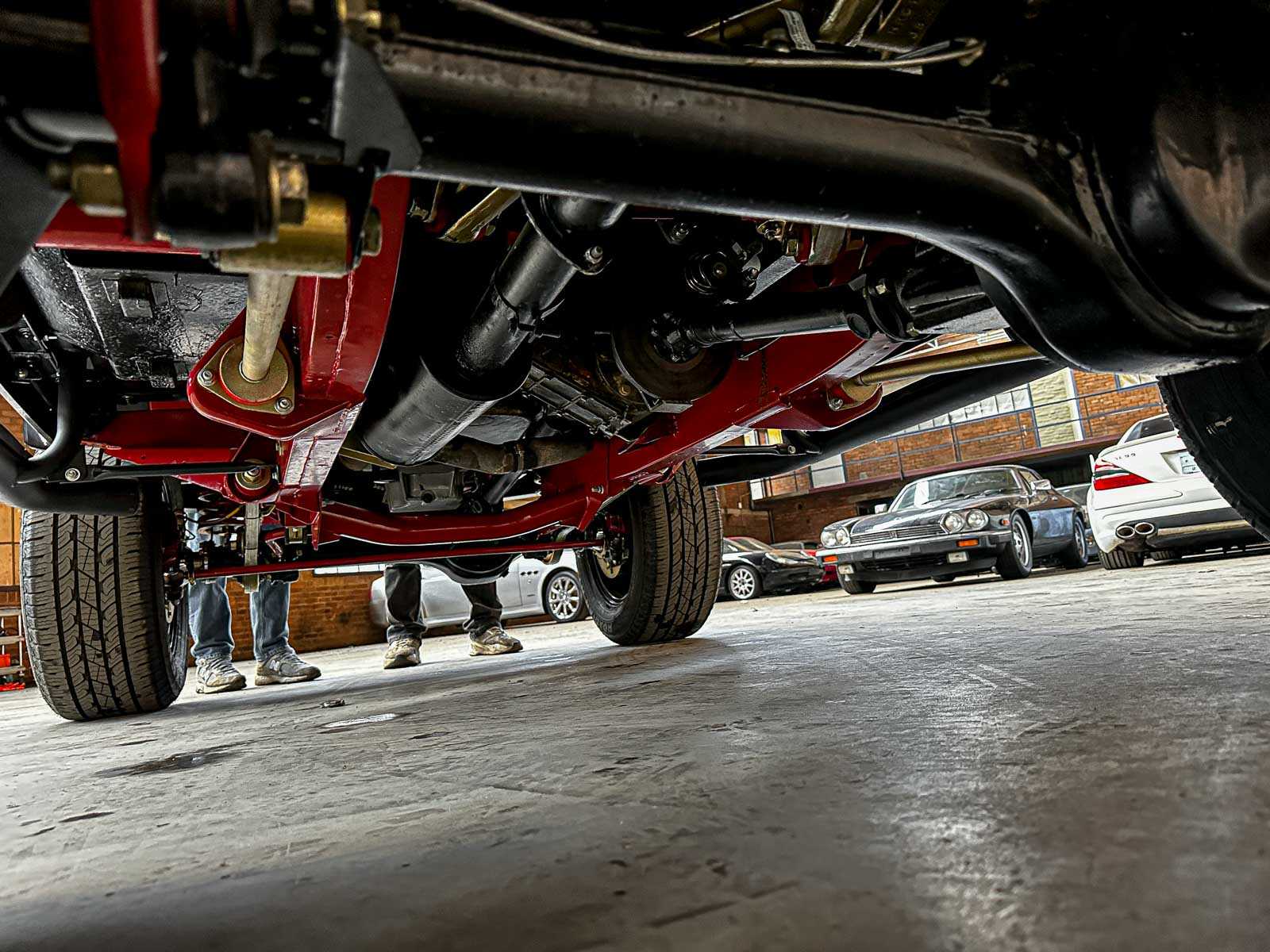 Land Rover Defender 90 V8 LS3-Motor 430pk 1996