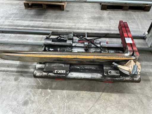 2012 Durwen UZV25CF Vorkenbord