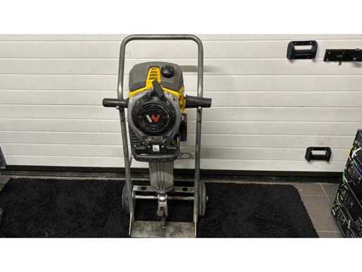 2022 Wacker Neuson BH65 Breekhamer (benzine)