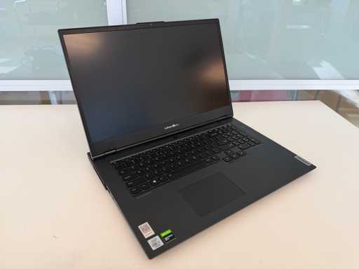 Laptop - LENOVO - 82B3