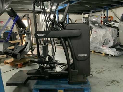 Technogym Artis Vario unity 3 live Crosstrainer