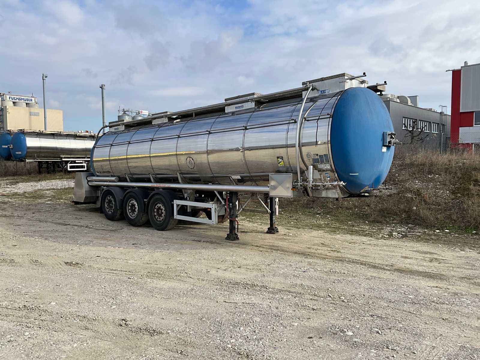 Feldbinder TSA 31.3-3 LM Tank Trailer