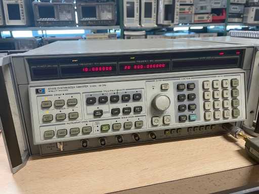 HP - 8341B - Gesynthetiseerde Generator