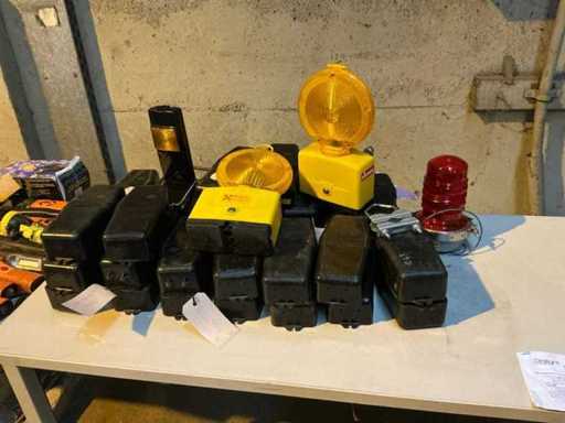 Lampe de secours (33x)