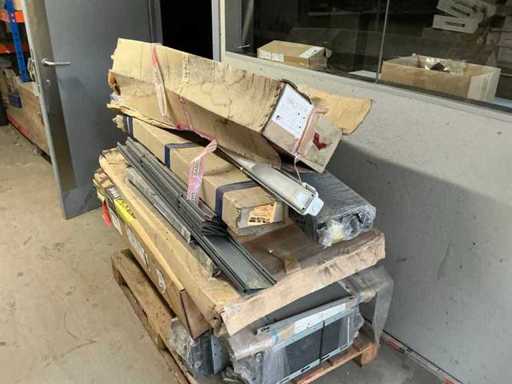 Batch of various contractor materials