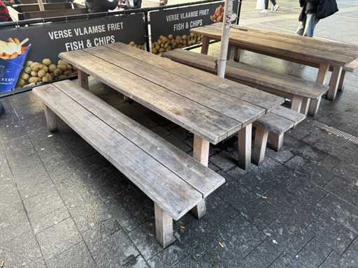 Cabines - Terrasse Table en bois avec 2 bancs