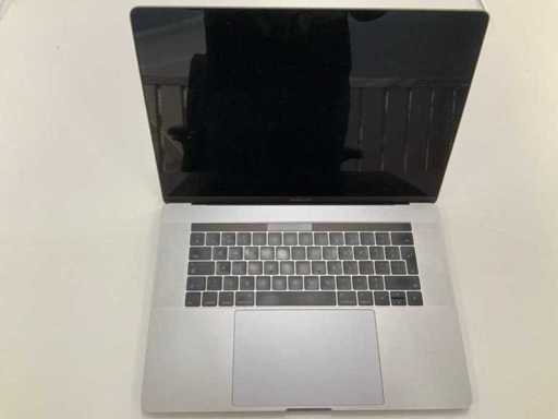 Apple A1707 MacBook Pro MLH32LL/A da 15 pollici