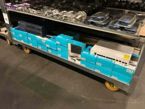 Różne przełączniki sieciowe