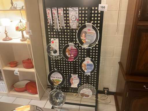 Ensemble de vaisselle GSW (5x) + couteaux de chef + divers