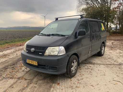 Toyota HiAce 2.5 D-4D KWB CmDCEmo Véhicule Commercial