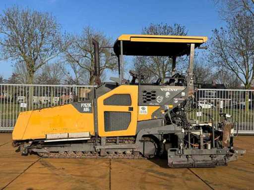 Volvo P820c Paver 2012