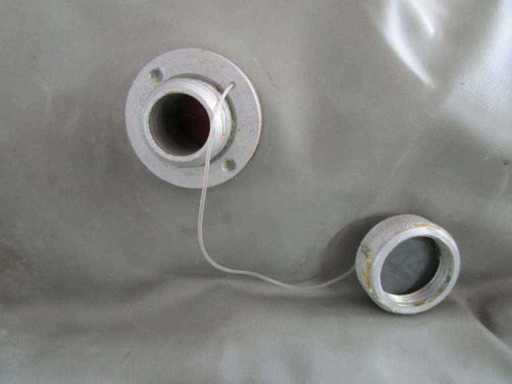 SE Worka podnosząca, cylindryczna, szara, używana 140x140 (R14) (1x)