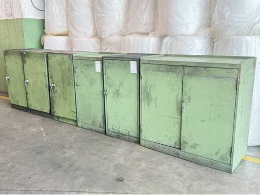   6 workshop cabinets