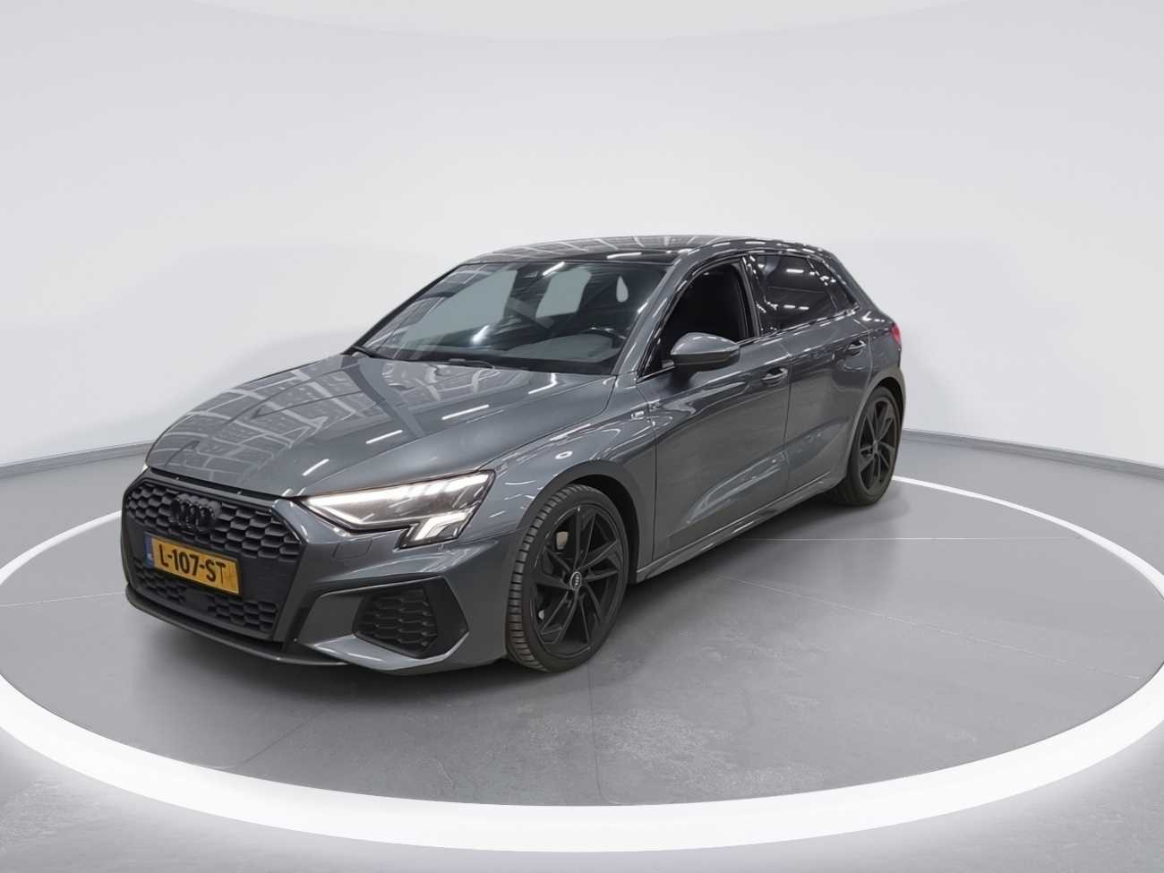 Audi A3 Sportback 35 TFSI S edition 2020 | L-107-ST