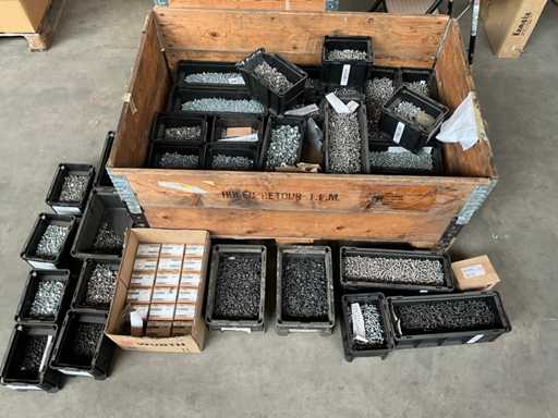 Batch Würth ró?ne okucia