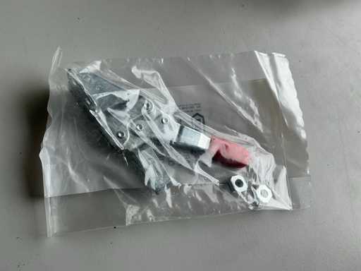 Ganter GN 820.2-75-MF Horizontalspanner für seitliche Montage (27x)