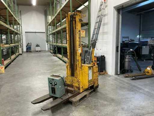 Camión apilador eléctrico STEINBOCK EGV 1.25 B/350 de 1977