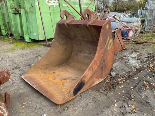 Cup? excavator Beco CW30