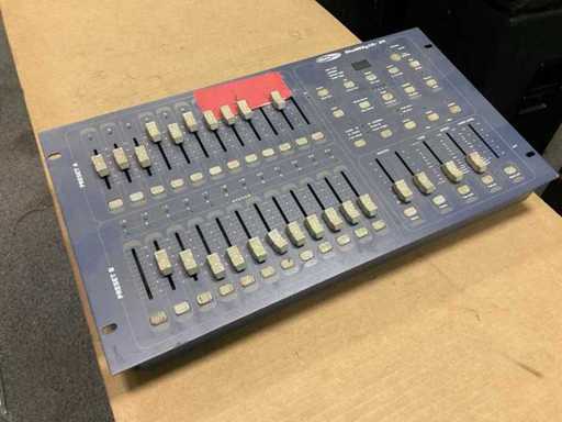 Contrôleur lumineux Showtec Showmaster 24