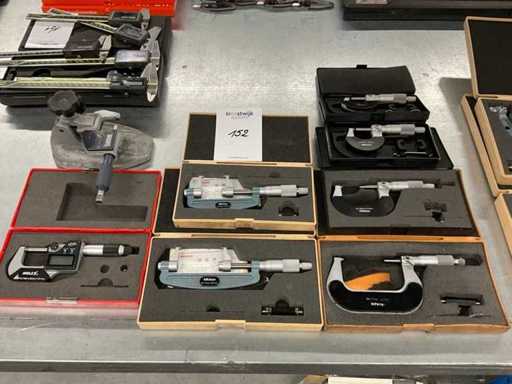 Mitutoyo Buitenmaat micrometer (8x)