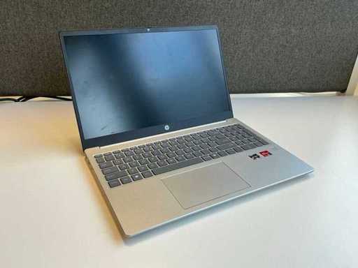 HP 15-FC0957nd Laptop