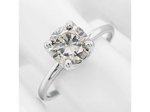 Inel de aur alb de 14 nute cu diamant natural 1,04 ct