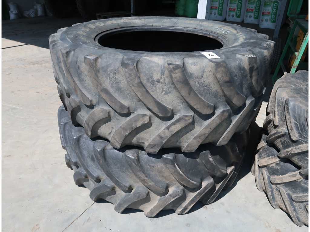 Firestone - Maxi Traction 620/70R42 - Tyres (x2)