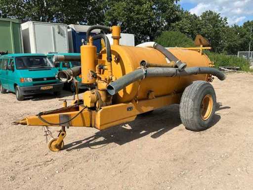 1977 Veenhuis 3600 Mesttank