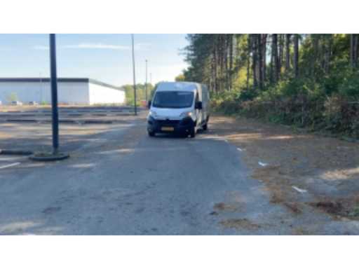 8d9116d2-b357-4b80-b1c7-fdb4e2de854c.mp4