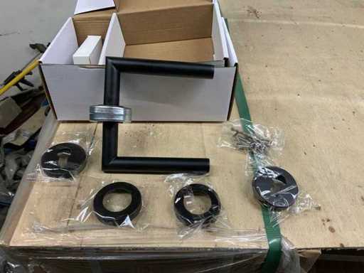 Complete Door Hardware (190x)