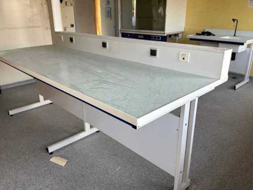 Benchtop